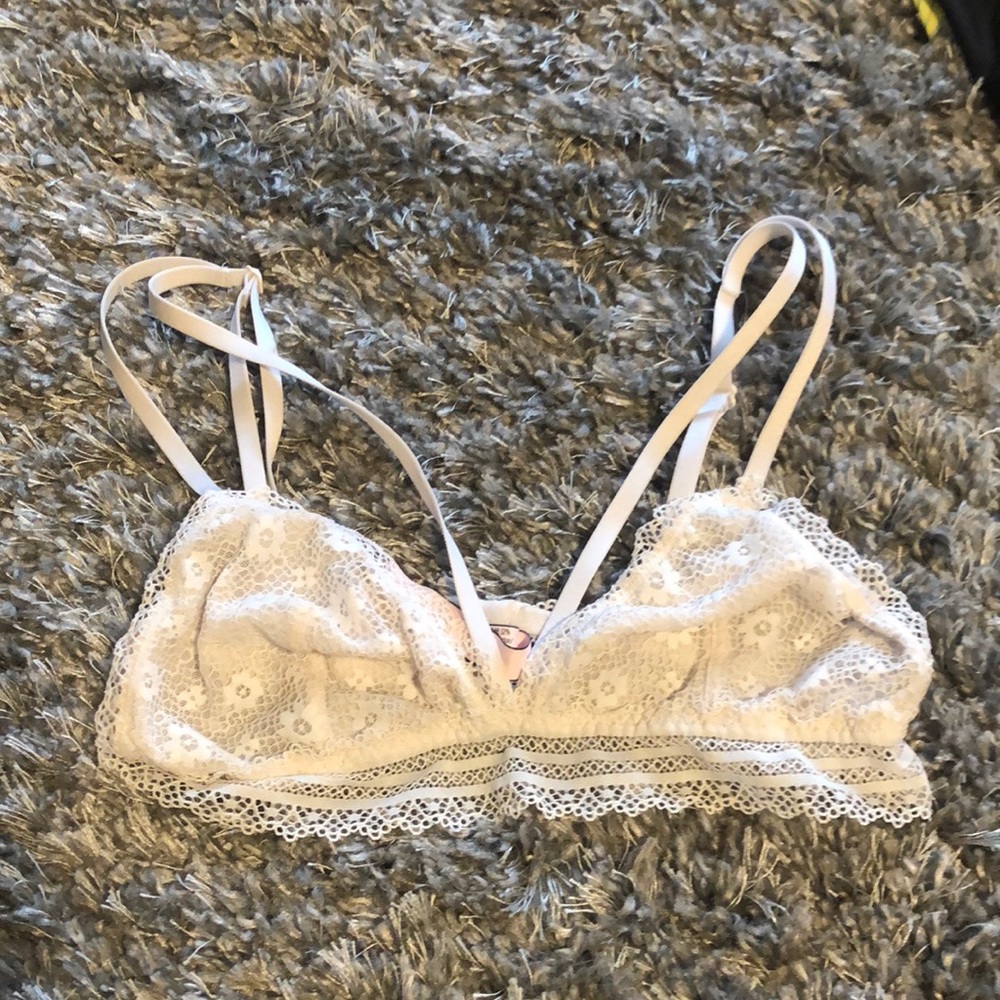 VS white bralette